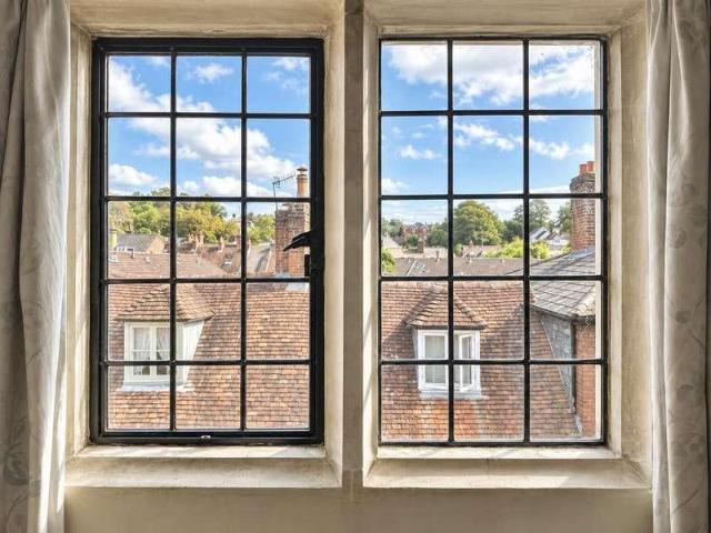 1 bed flat for sale