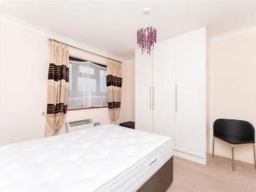 1 bed flat for sale