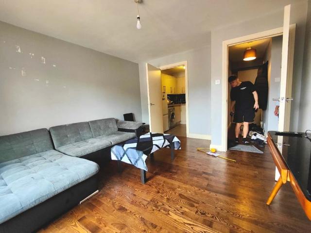 1 Bed Flat, Hastings St, LU1