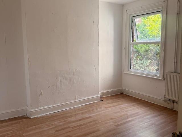 1 Bed Flat, Havelock Road, LU2
