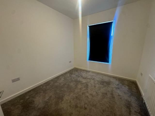 1 Bed Flat, Heathfield Road, CR0