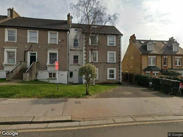 1 Bed Flat, Holmesdale Road, SE25