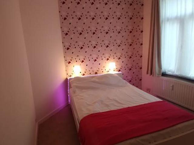 1 bed flat Ixelles, equipped kitchen EPC C