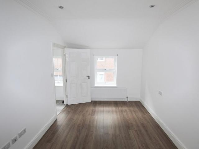 1 Bed Flat, Jhumat Place, IG1