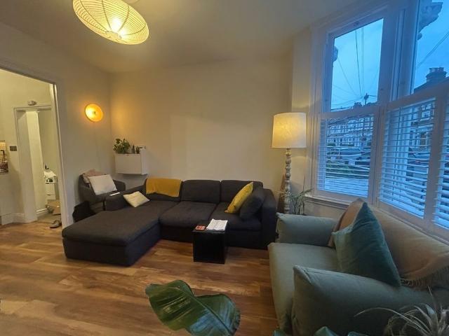 1 Bed Flat, Keston Road, SE15