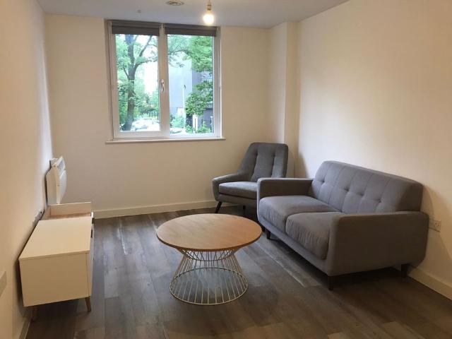 1 Bed Flat, Kinetic, M16