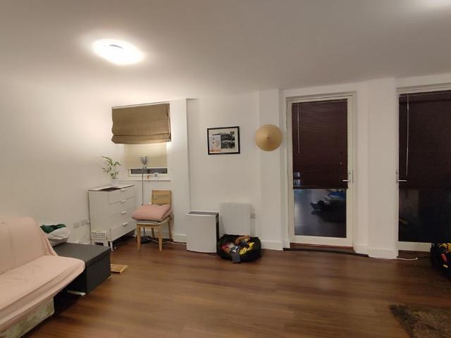 1 Bed Flat, Kings Road, RG1