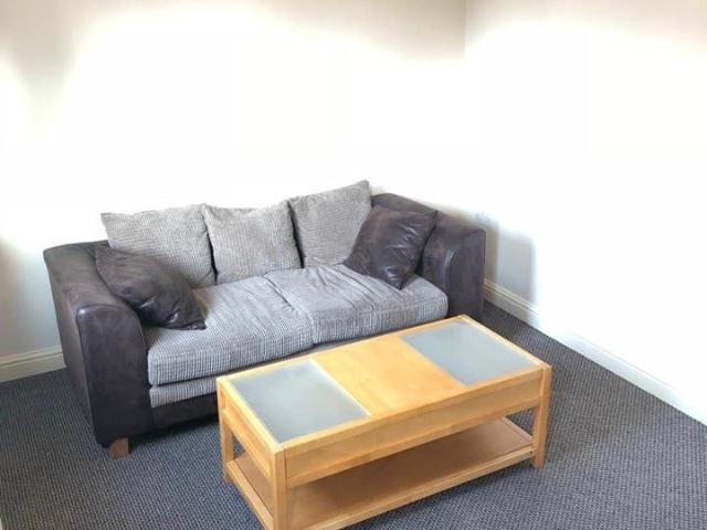 1 Bed Flat, Lyncroft Road, B11