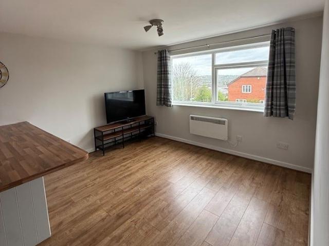 1 Bed Flat, Reneville Road, S60