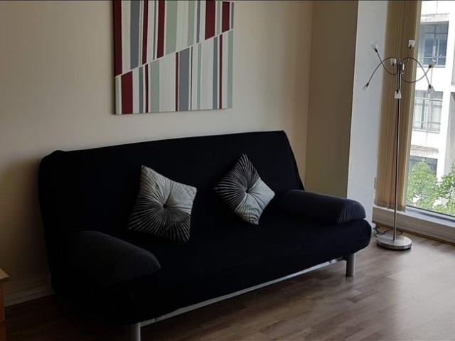 1 Bed Flat, St. Martins Gate, B2