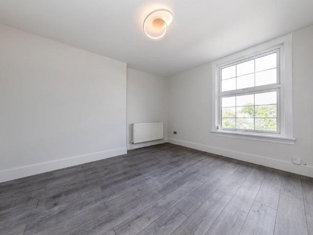 1 Bed Flat, Streatham Hill, SW2