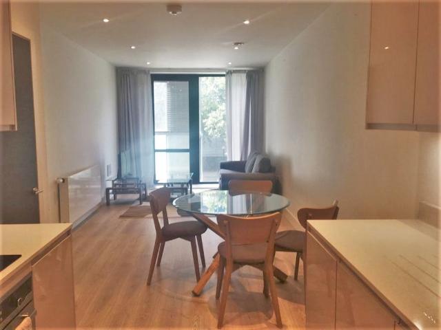 1 Bed Flat, Sailors House, E14