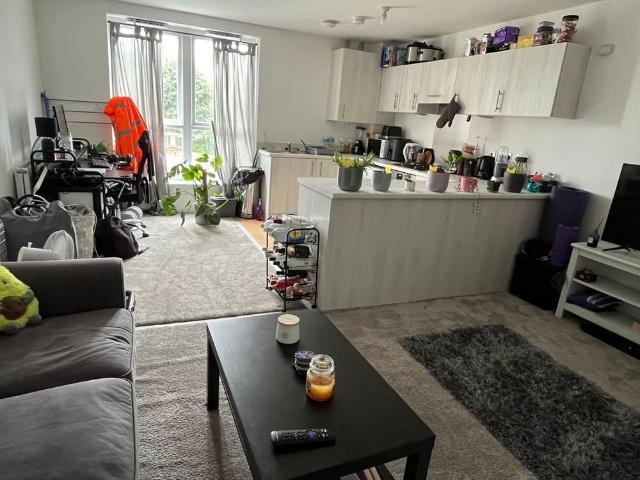 1 Bed Flat, Scholars Chase, BS16
