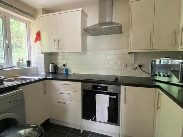1 Bed Flat Short Term Sublet Nov Jan
