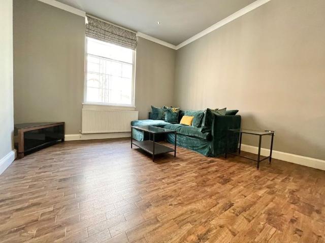 1 Bed Flat, The Warehouse Too, NG1