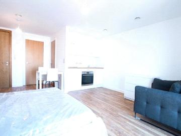 1 bed flat to let in Liverpool