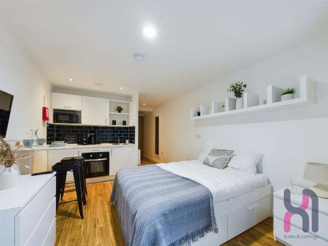 1 bed flat to let in Liverpool