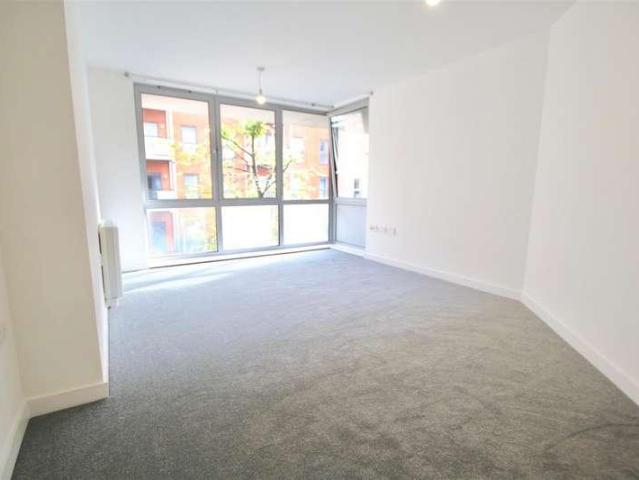 1 bed flat to rent