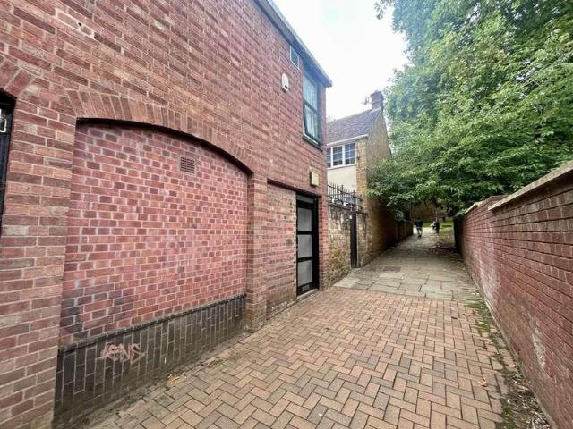1 bed flat to rent