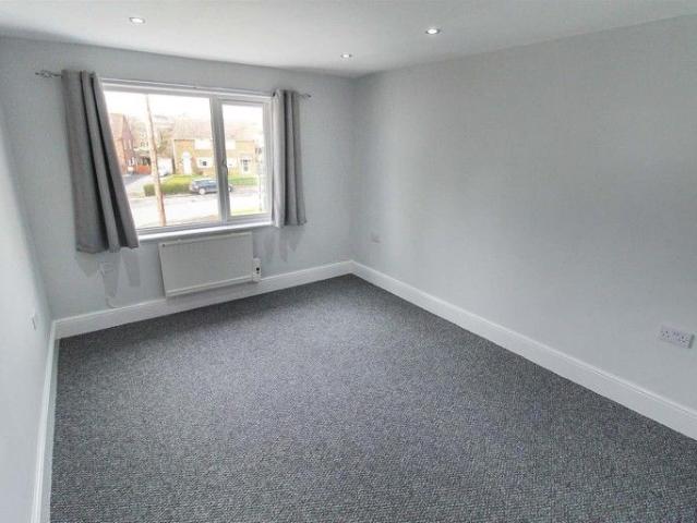 1 BED Flat To rent