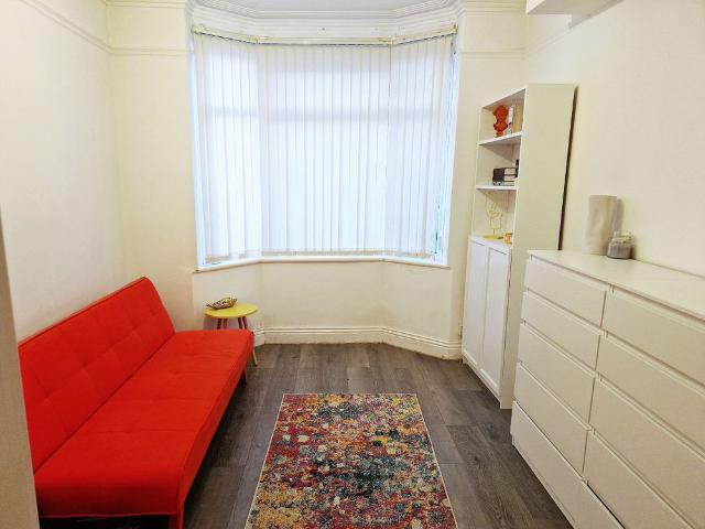 1 Bed Flat To Rent