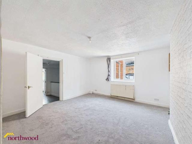 1 bed flat to rent