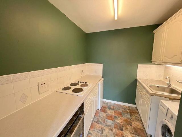 1 bed flat to rent in Carlton Road, Dudley Court Carlton Road, M16