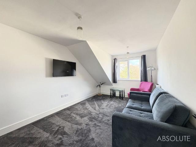 1 bed flat to rent in Cliff Park Avenue, Paignton, TQ4
