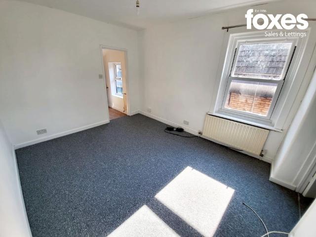 1 bed flat to rent in Ashley Road, Poole, Dorset, BH14 0AA
