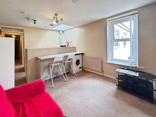 1 bed flat to rent in Flat 6 Millhouse Court, Dalton, Rotherham