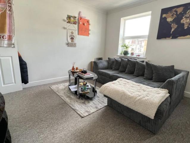 1 bed flat to rent in Newgate Mews,, BH2