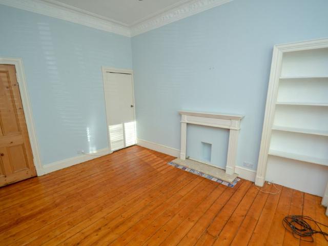 1 bed flat to rent in Waverley Gardens, Glasgow, G41