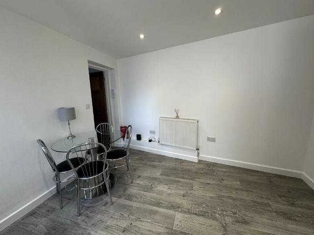 1 bed flat to rent in Windham Road, Bournemouth, BH1
