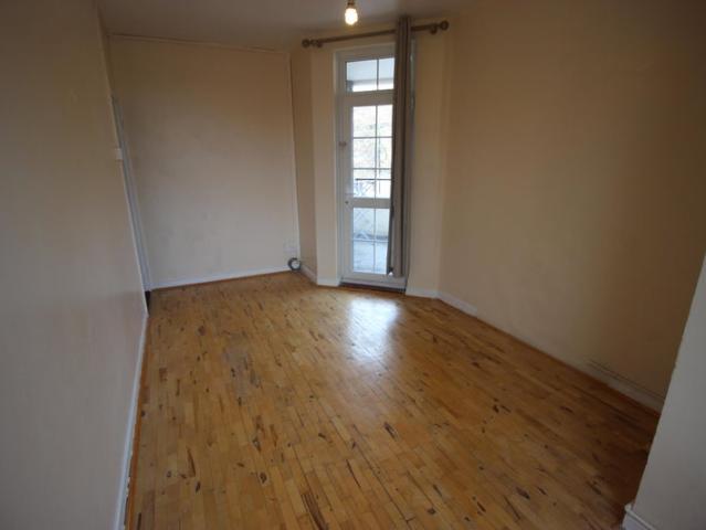 1 bed flat to rent Rhodeswell Road, Limehouse E14