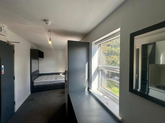 1 Bed Flat, Villiers St, CV2