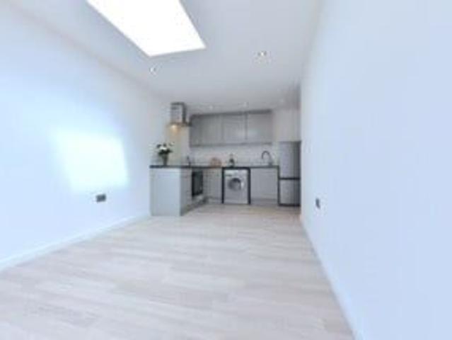 1 Bed Flat, Wimbledon Park, SW18