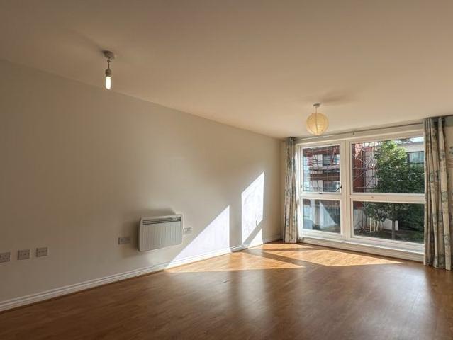 1 Bed Flat
