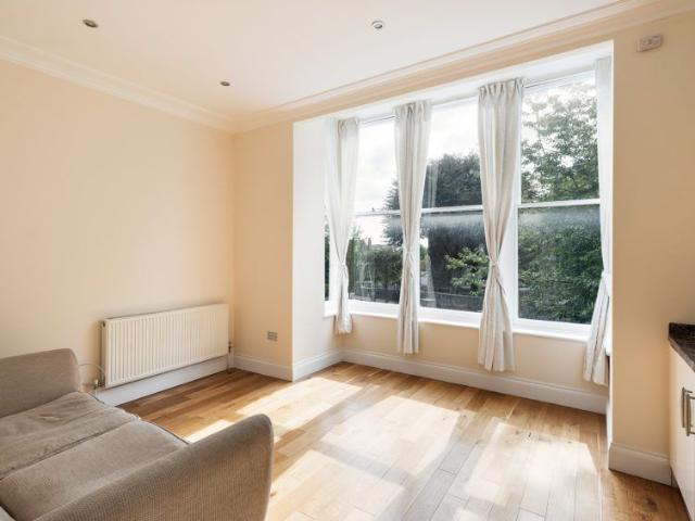 1 Bed Flat