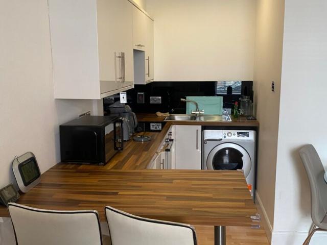 1 bed ground floor apartment