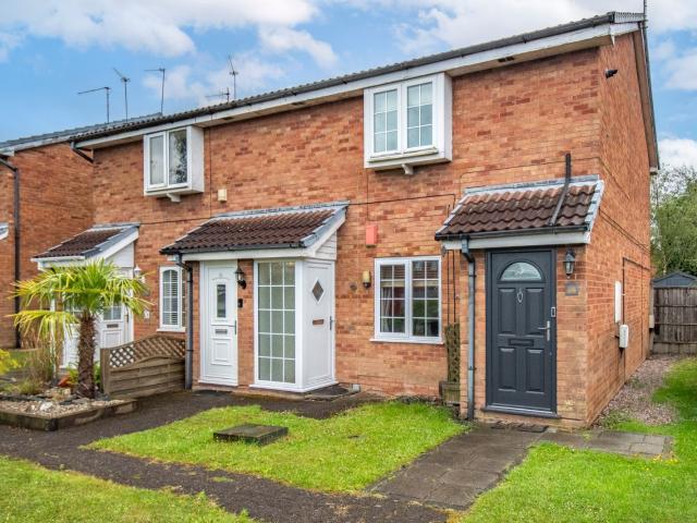 1 bed ground floor maisonette to rent in Brierley Hill, West Midlands, DY5