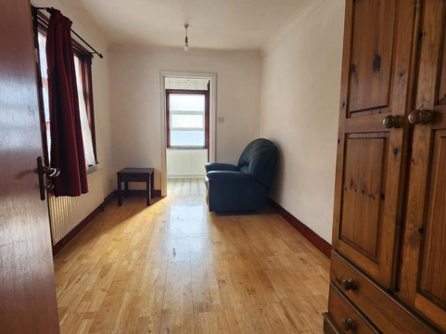 1 bed House To Let