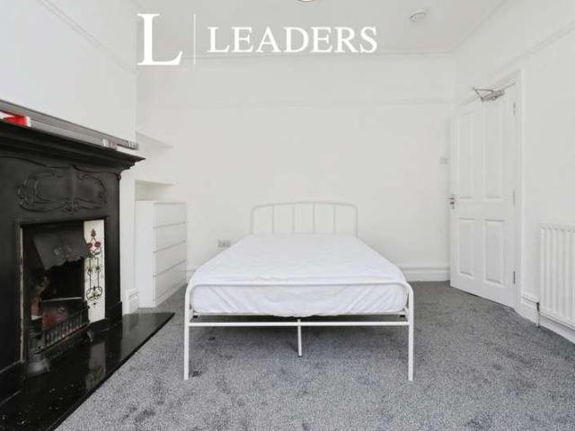 1 bed house to rent