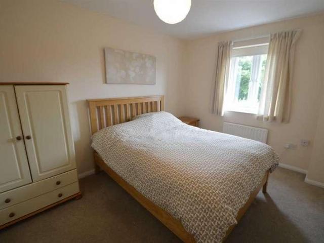 1 bed house to rent