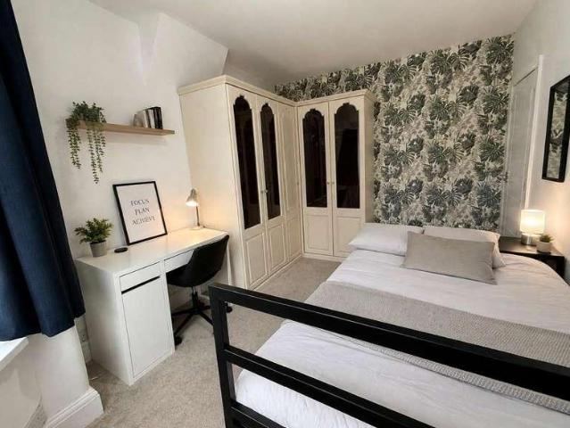 1 bed house to rent