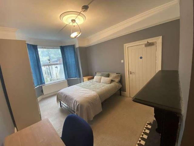 1 bed house to rent