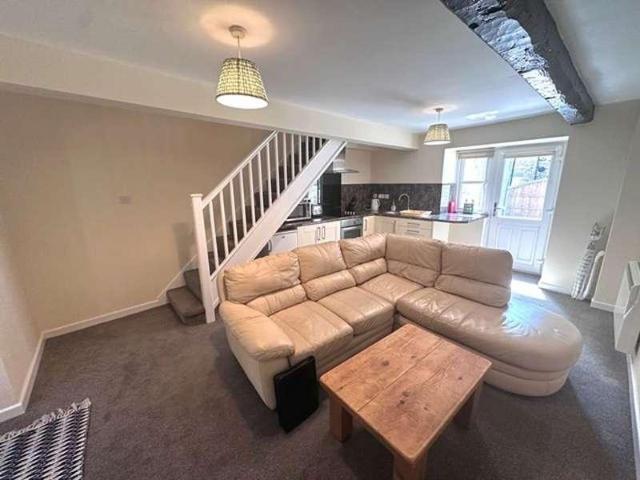 1 bed house to rent