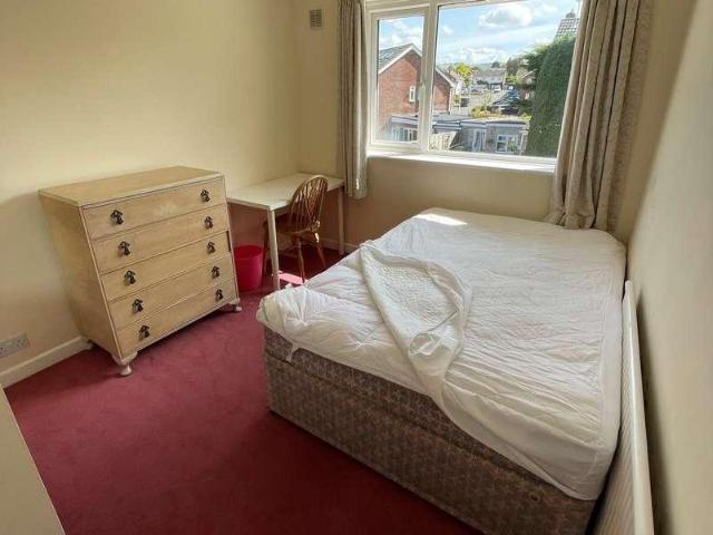 1 bed house to rent