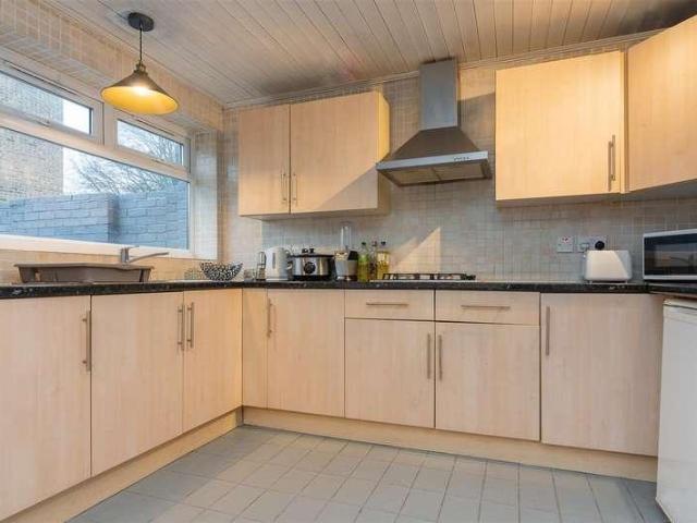 1 bed house to rent