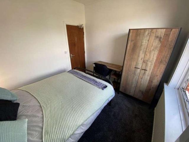 1 bed house to rent