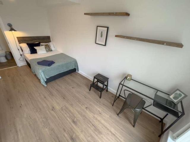 1 bed house to rent